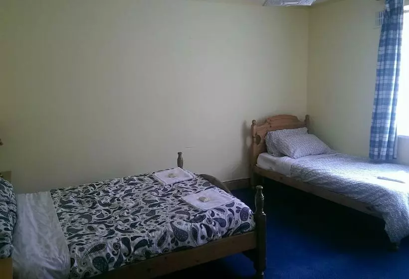 Aamiaismajoitus (B&B) Evergreen House