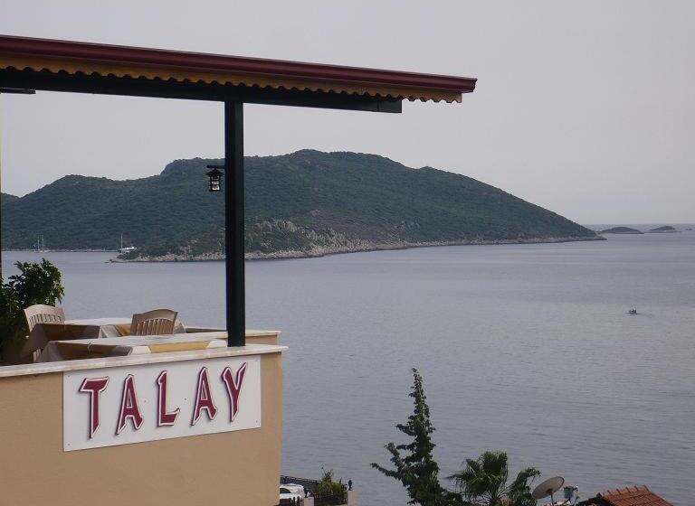 تختخواب و صبحانه Talay Pansiyon