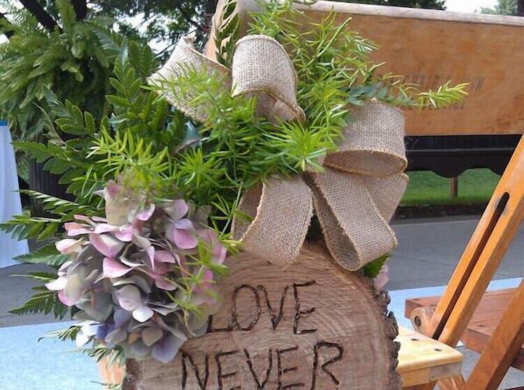 민박 The Seasons Inn At Nicks Place