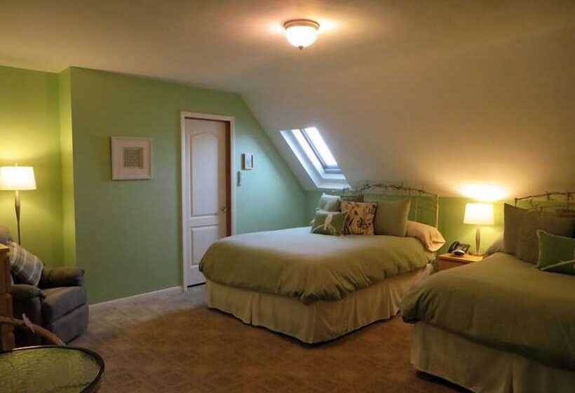 민박 The Seasons Inn At Nicks Place