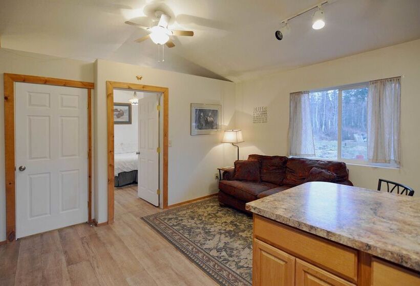 Butte's Bethel Farm B&b