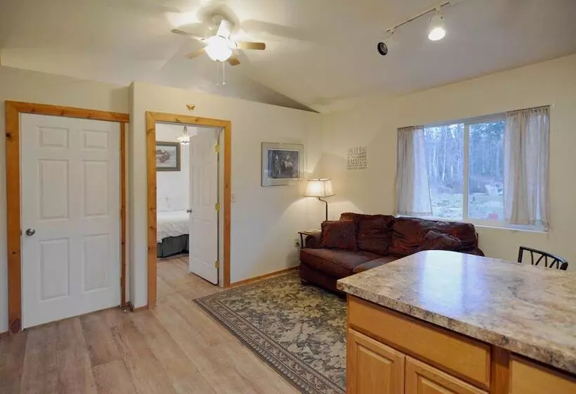 Butte's Bethel Farm B&b