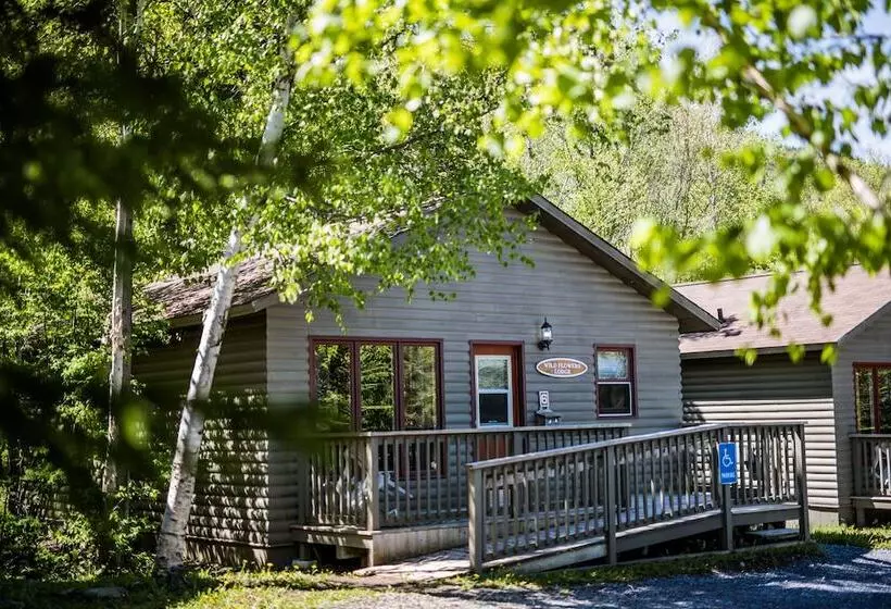 Georges Mountain Village