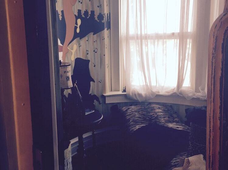 Grace Manor Bed And Breakfast