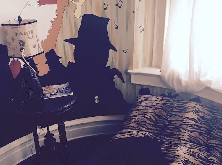 Grace Manor Bed And Breakfast