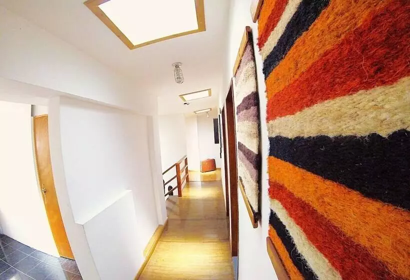 Hostal De La 57   Hostel