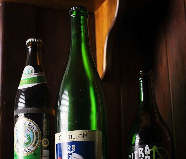 مسافرخانه Ostería Roc N Cris Homebrew