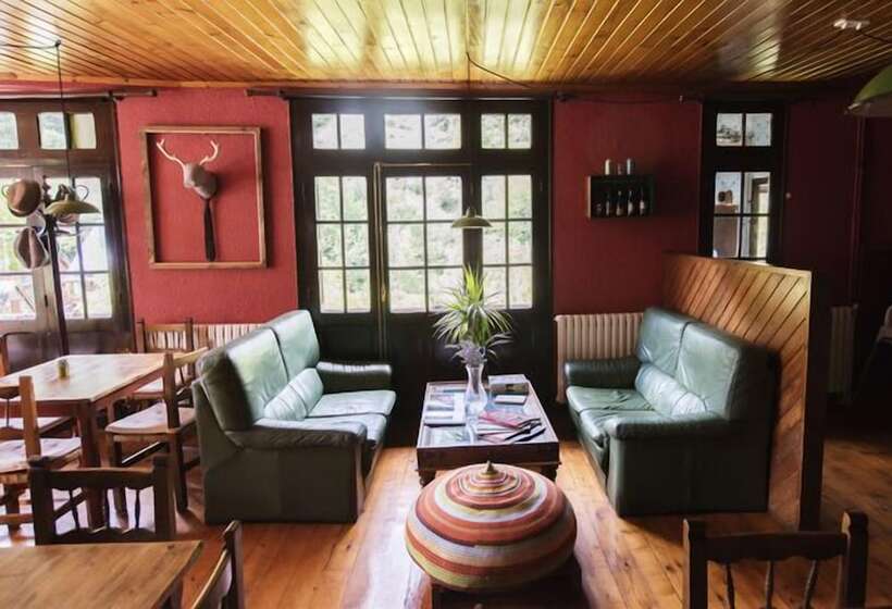 مسافرخانه Ostería Roc N Cris Homebrew