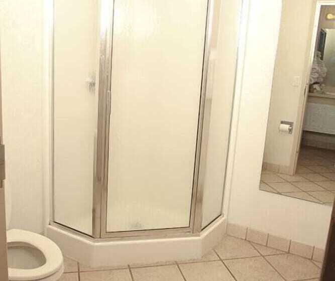 Otel Beachfront Resort