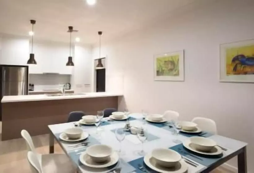 Hotelli Renmark River Villas And Boats & Bedzzz