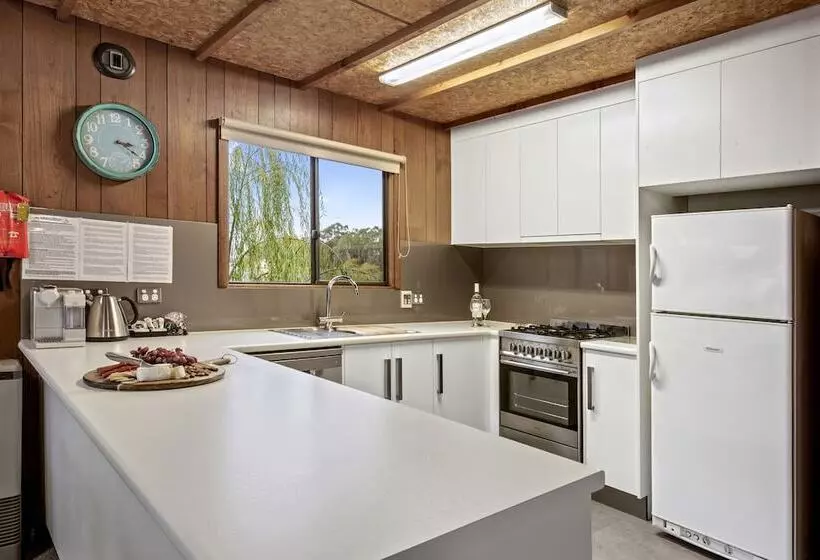 Hotelli Renmark River Villas And Boats & Bedzzz