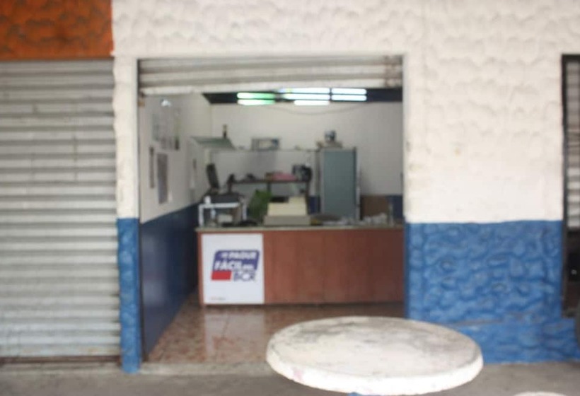 هتل Cabinas Sunset Tortuguero