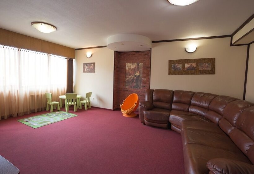 בית מלון כפרי Genrih I