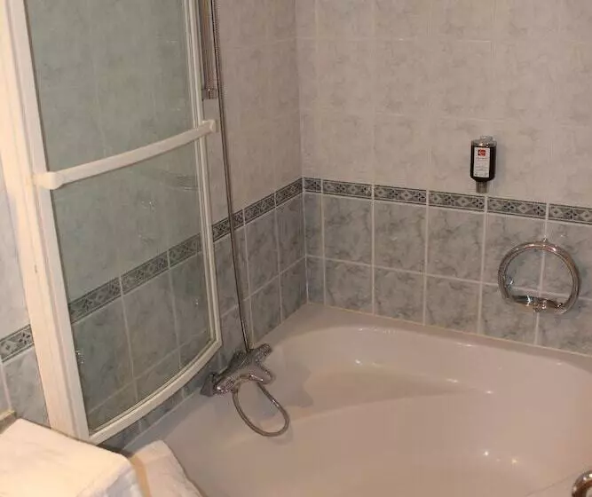 ホテル Hôtel Bristol