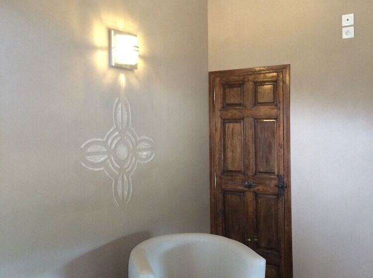 酒店 La Ferme Du Gros Noyer