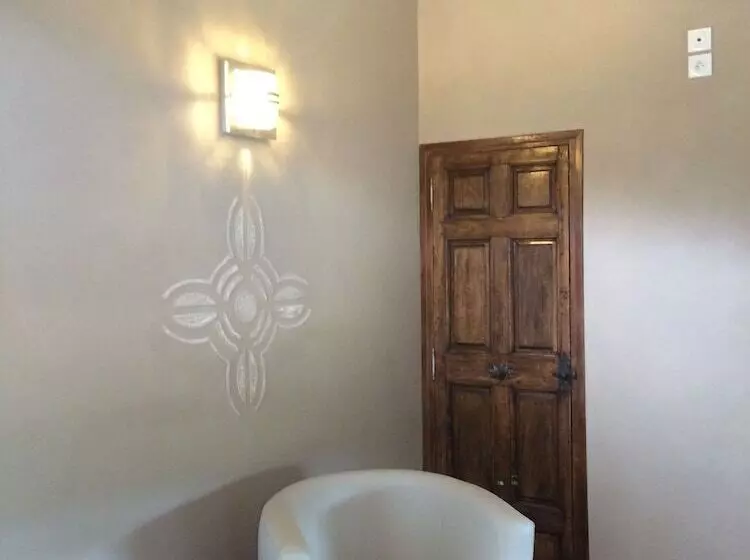 Hotelli La Ferme Du Gros Noyer