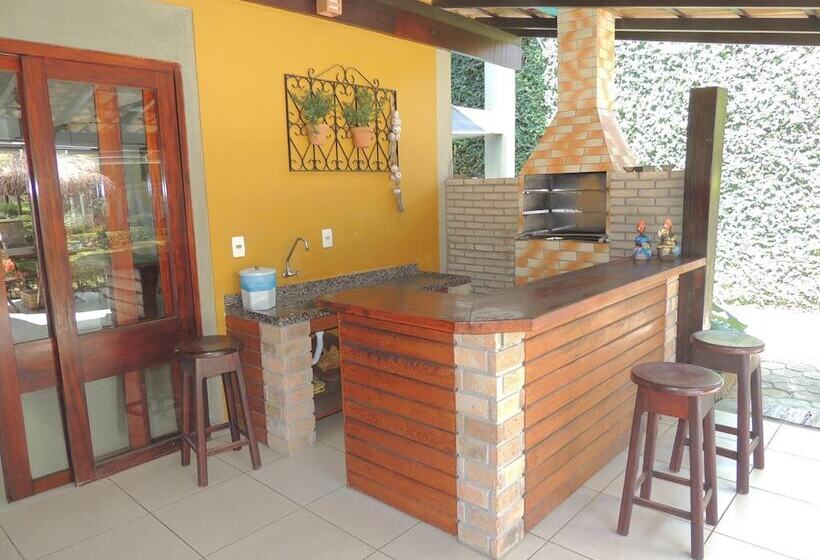 Hotel Marinas Pousada