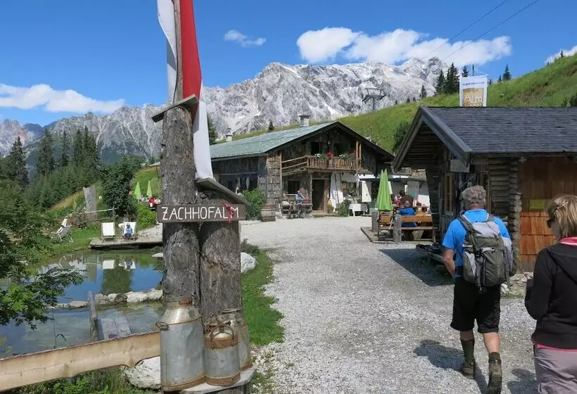 ホテル Mountain Apart Simonhof