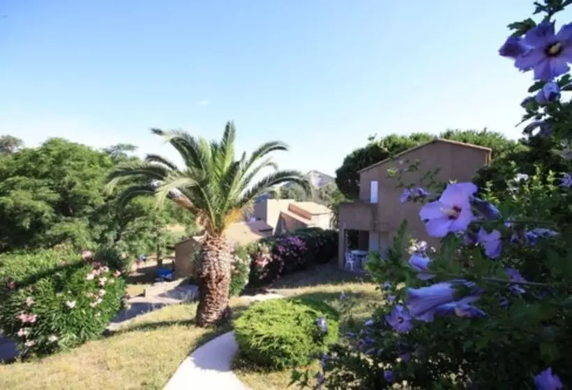 Hotelli Hôtel Résidence U Nebbiu