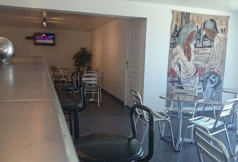 فندق Hôtel Résidence U Nebbiu