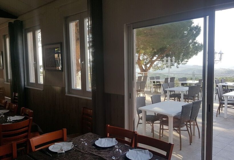 فندق Hôtel Résidence U Nebbiu