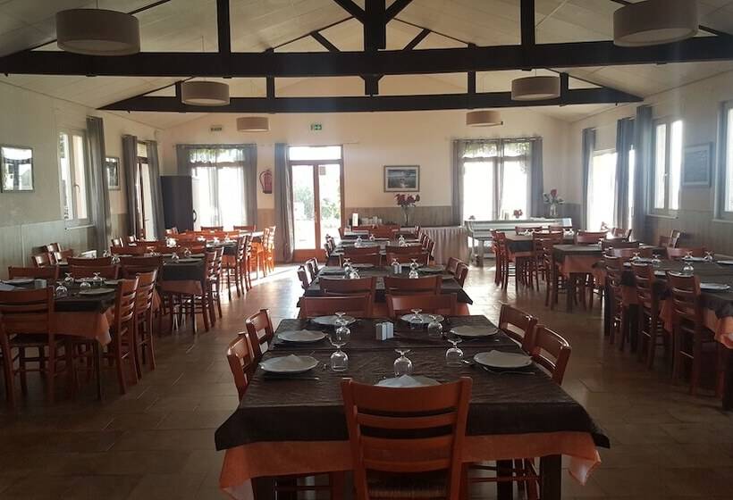 فندق Hôtel Résidence U Nebbiu