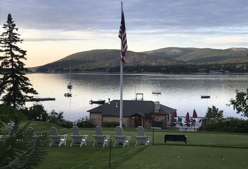 Отель The Claremont