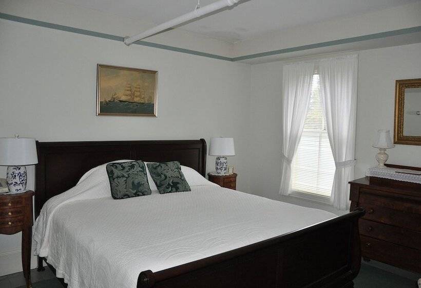 Отель The Claremont