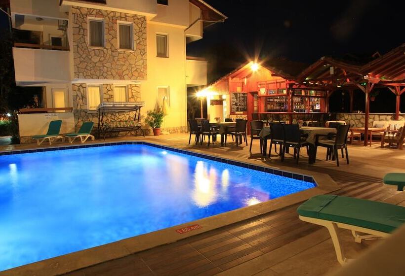 בית מלון כפרי Villa Gardenia Apart