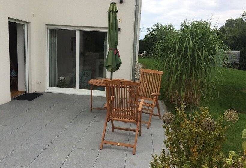 Luxus Ferienapartment “ Im Feldle „