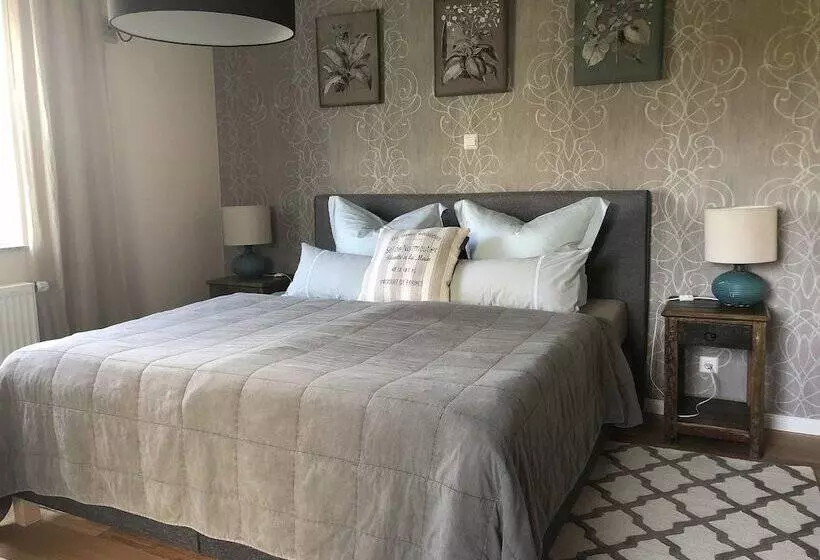 Luxus Ferienapartment “ Im Feldle „