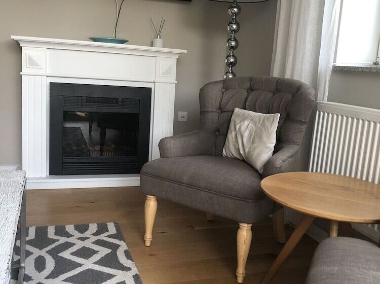 Luxus Ferienapartment “ Im Feldle „