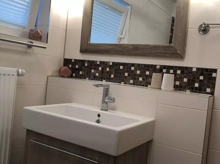 Luxus Ferienapartment “ Im Feldle „