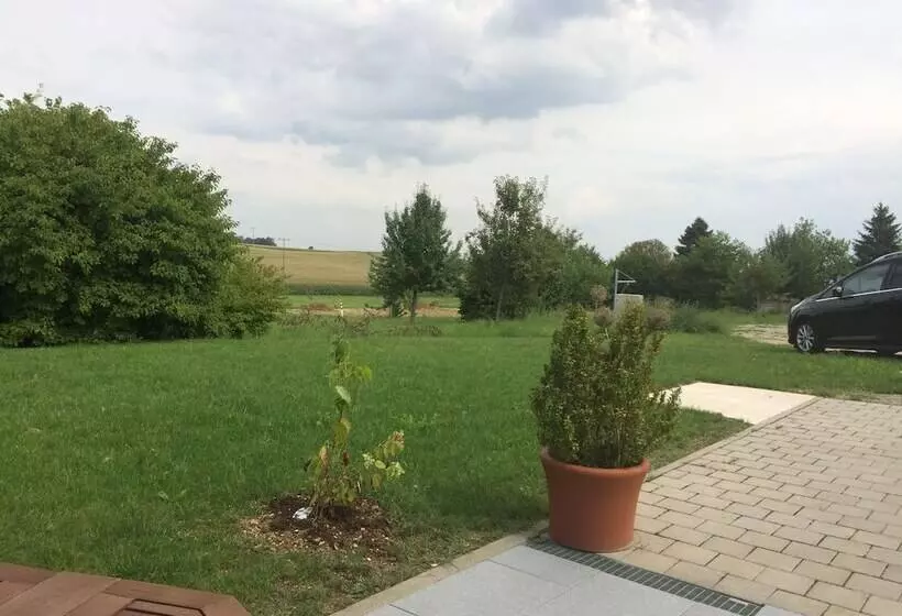 Luxus Ferienapartment “ Im Feldle „