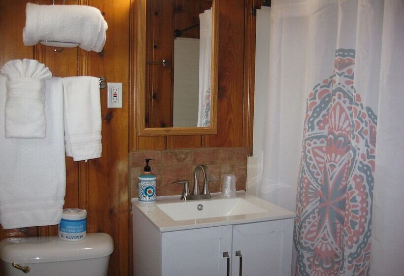 Мотель Masters Inn