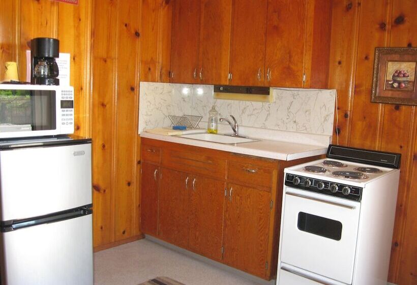 Мотель Masters Inn