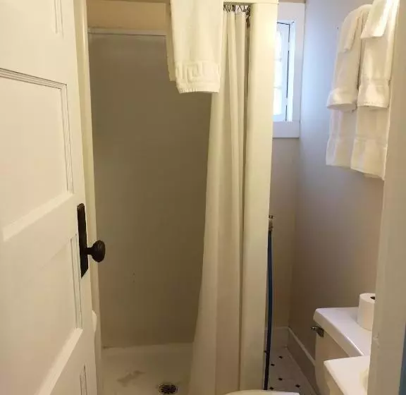 モーテル Pine View Lodge