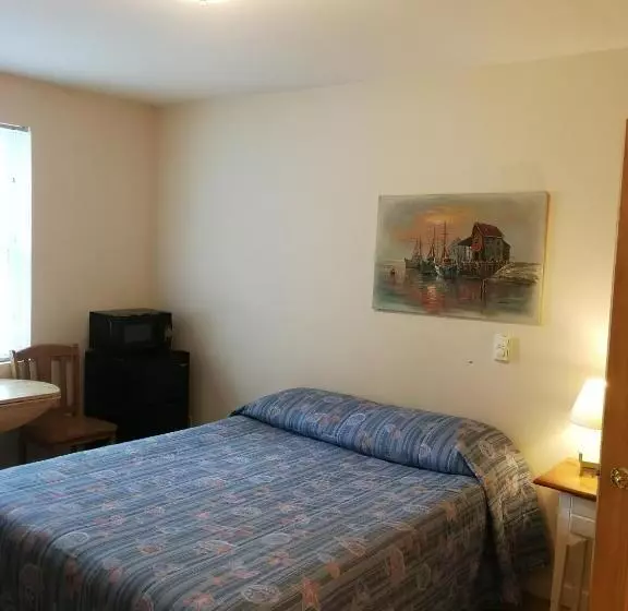 モーテル Pine View Lodge