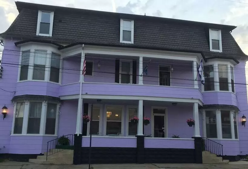 モーテル The Baxa Inn