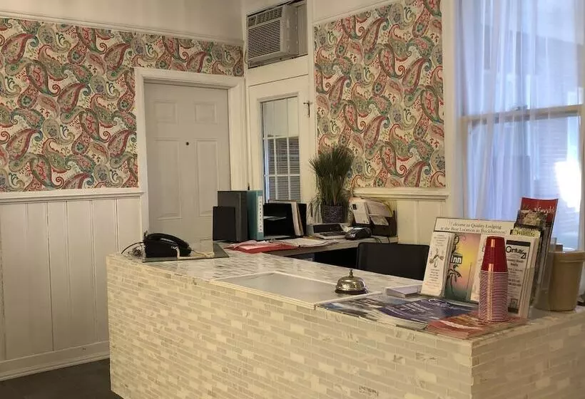 モーテル The Baxa Inn