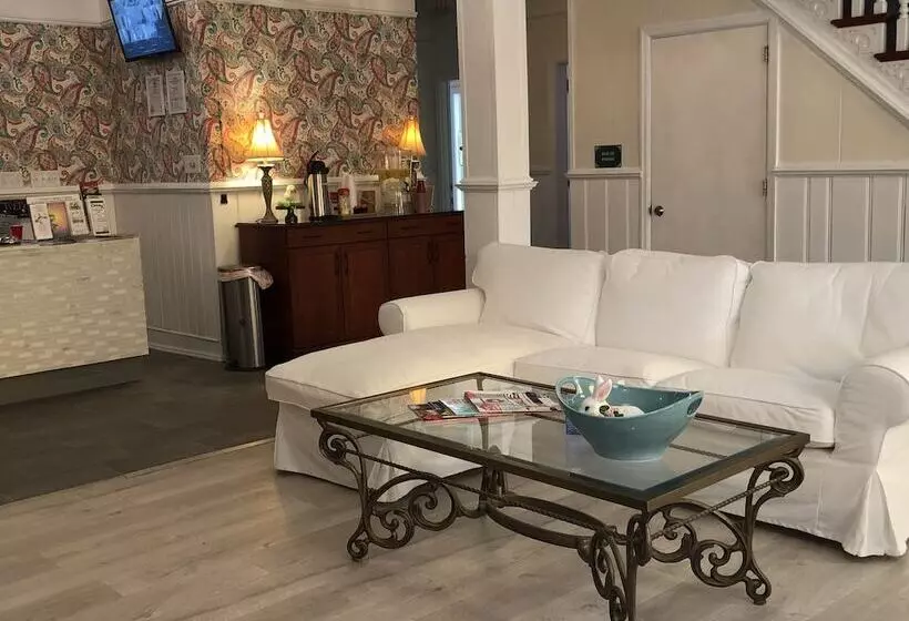 モーテル The Baxa Inn