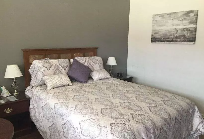 モーテル The Baxa Inn