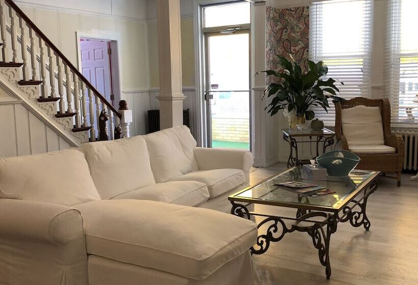 モーテル The Baxa Inn