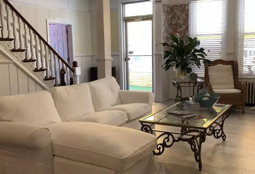 モーテル The Baxa Inn