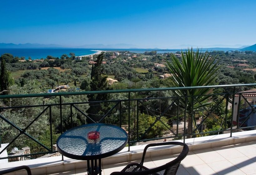 پانسیون Bella Casa Studios