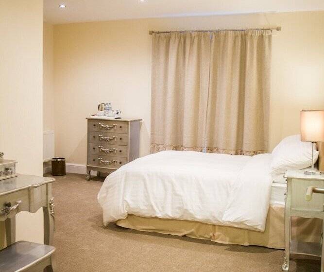 פנסיון Fair Oak House Exeter Airport