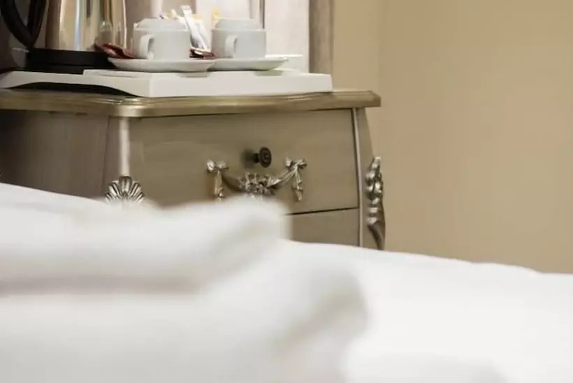 ペンション Fair Oak House Exeter Airport