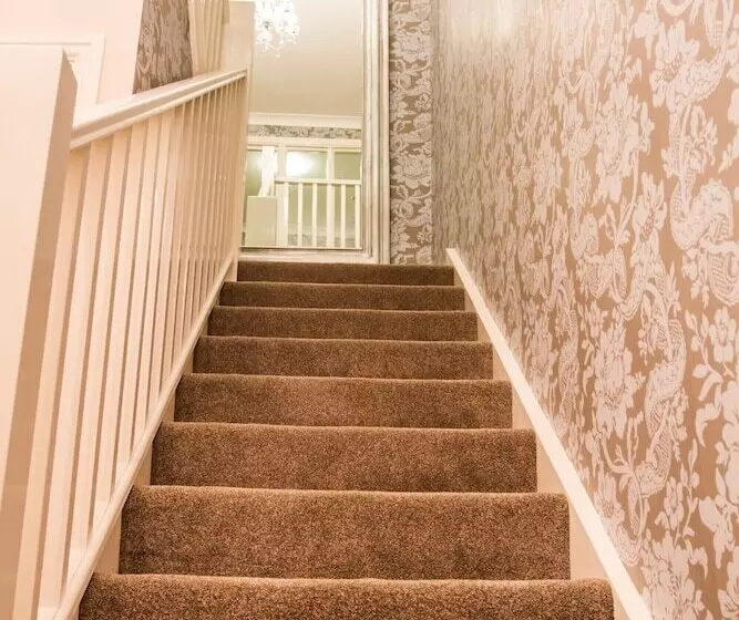 ペンション Fair Oak House Exeter Airport