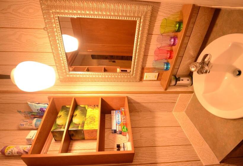 פנסיון Fairy's Garden Chalet