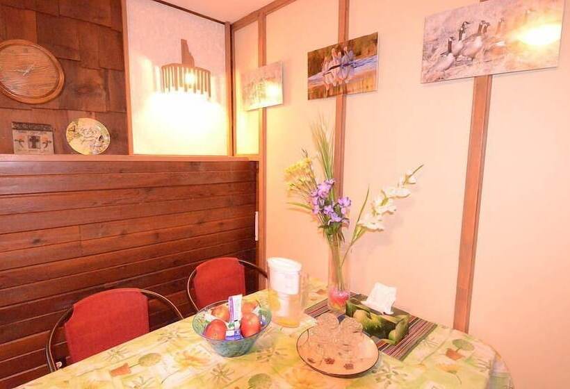 פנסיון Fairy's Garden Chalet